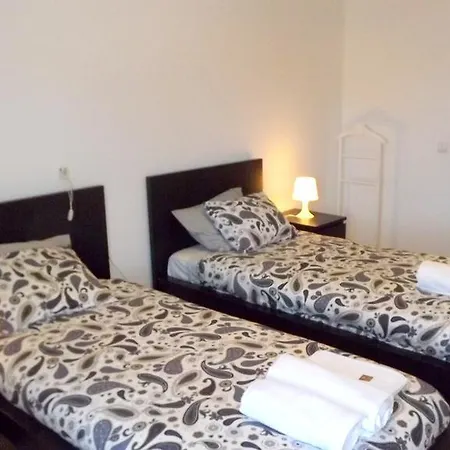 דירה Tapada Da Marinha מדלנה